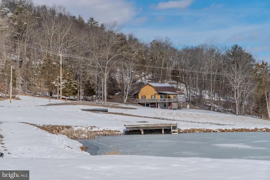 21697 View Dr, Three Springs, PA 17264 - #3