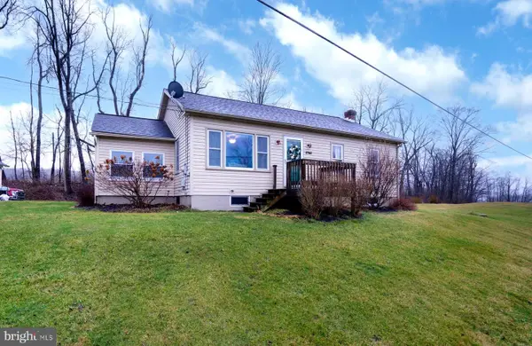 2827 Pennington Rd, WARRIORS MARK, PA 16877