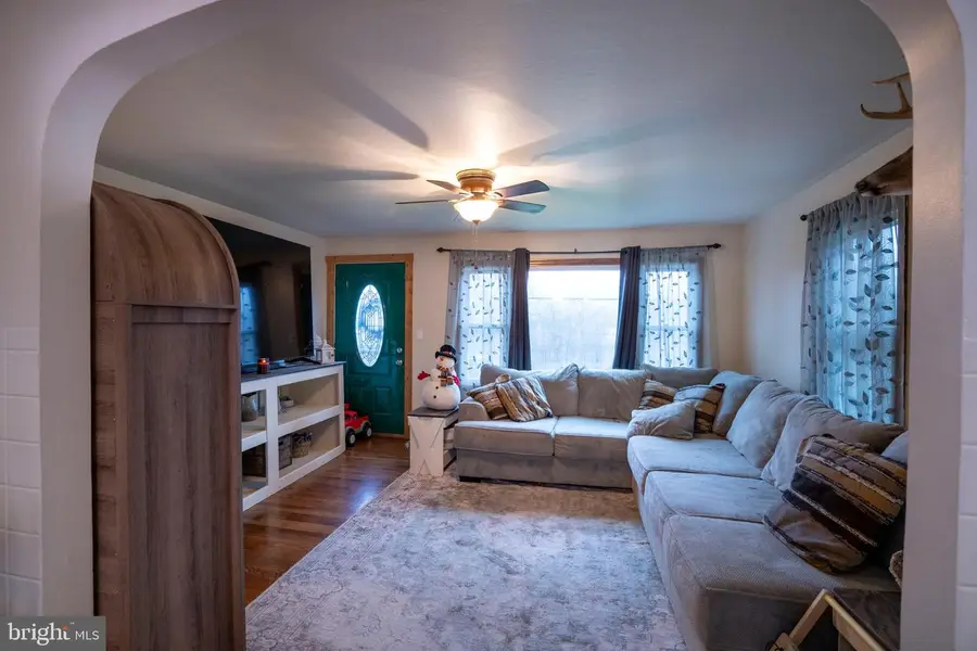 2827 Pennington Rd, Warriors Mark, PA 16877 - #2