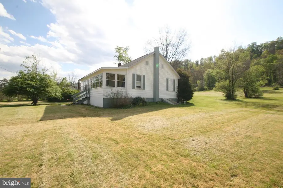 11133 Pogue Rd, Orbisonia, PA 17243 - #2