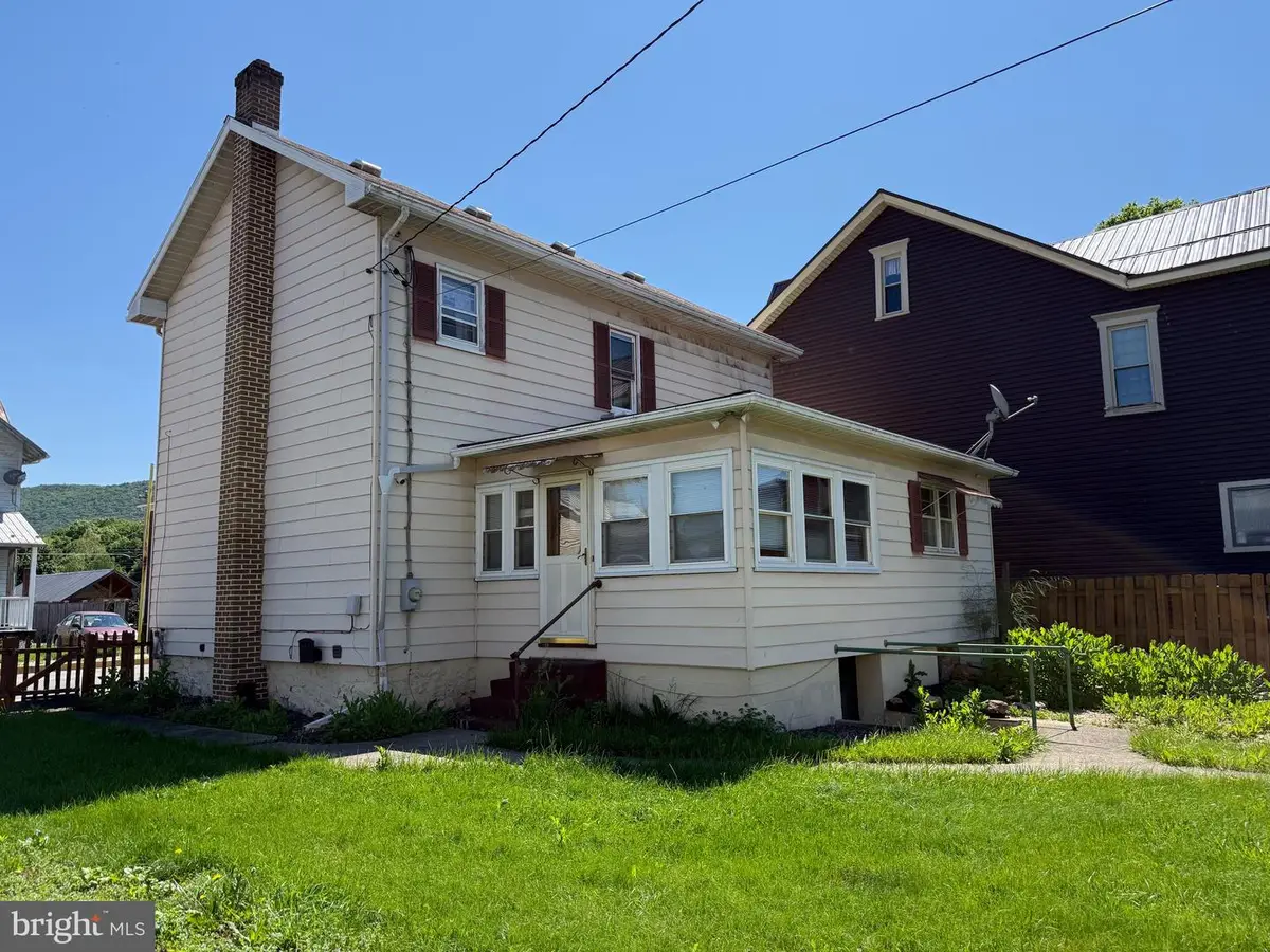366 Ridgley St, Orbisonia, PA 17243 - #1