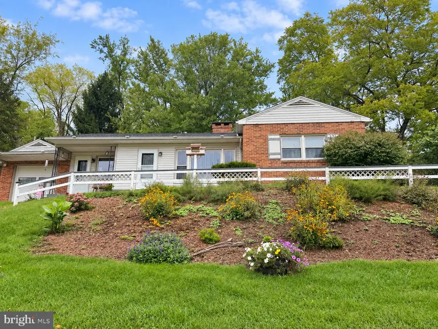 301 Reynolds Ave, Huntingdon, PA 16652 - #3