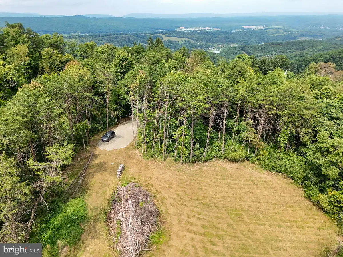 11265 Piney Ridge Rd, Huntingdon, PA 16652 - #1