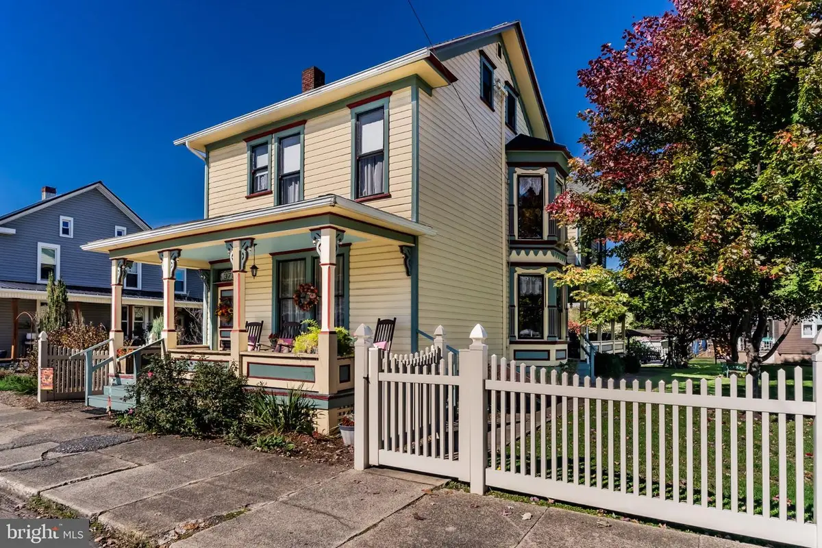 371 Meadow St, Rockhill Furnace, PA 17249 - #1