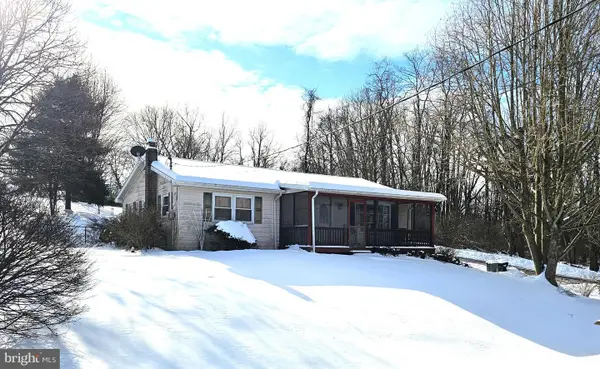 91 W Ridge Ave, MIFFLINTOWN, PA 17059