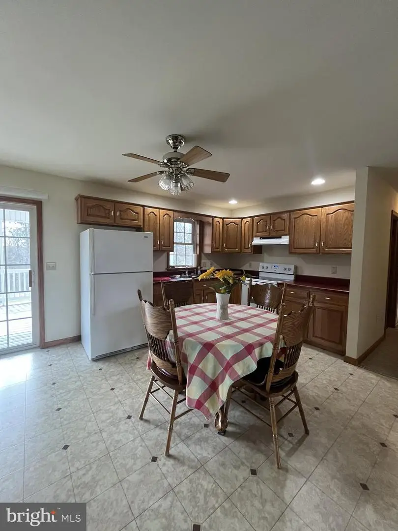 814 Cemetary Rd, Thompsontown, PA 17094 - #3