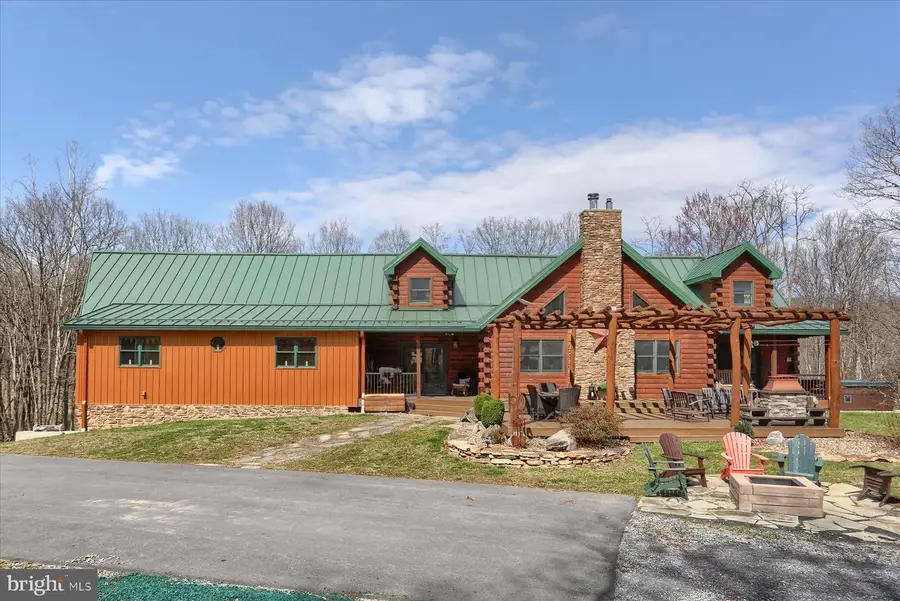 1560 Rhine Hollow Rd, East Waterford, PA 17021 - #2