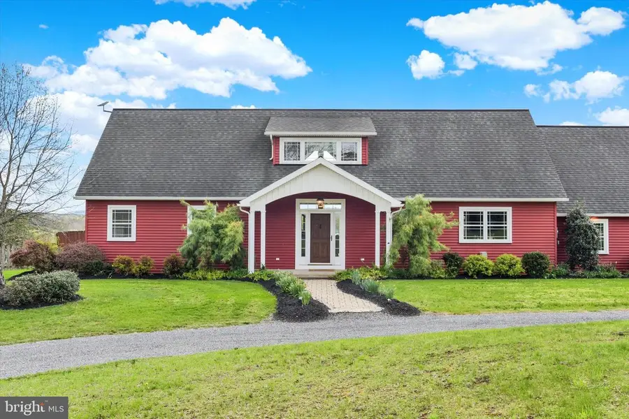 449 Pauline Ln, Mount Pleasant Mills, PA 17853 - #2