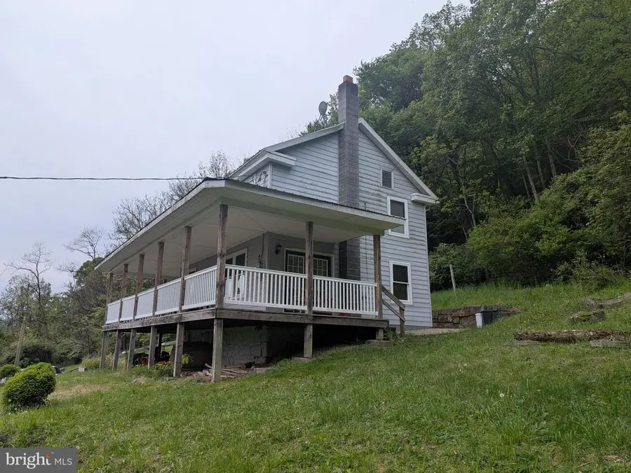 2418 Muddy Run Rd, Mifflintown, PA 17059 - #3