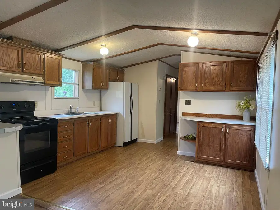 6775 Mountain Rd, Fayette, PA 17049 - #2