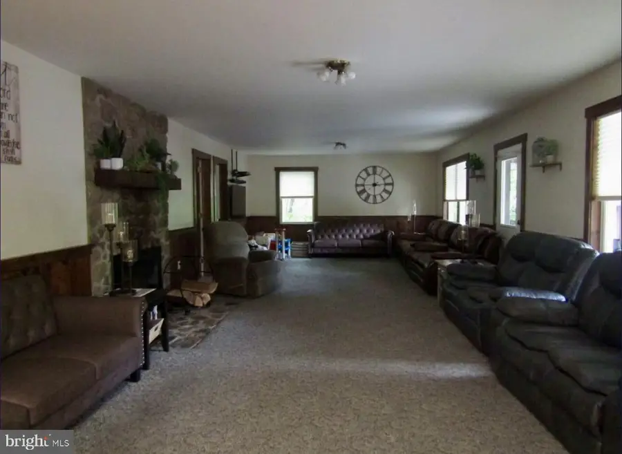 1624 Smokey Hollow Rd, Honey Grove, PA 17035 - #2