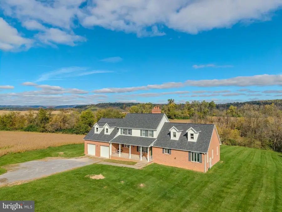 2524 Doe Run Rd, Mifflintown, PA 17059 - #2