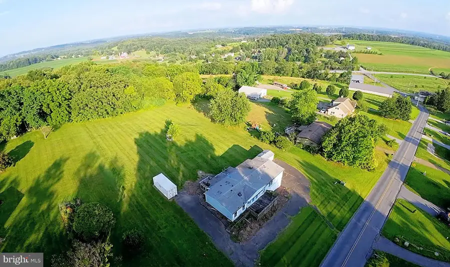 999 Hilldale Rd, Holtwood, PA 17532 - Image #2