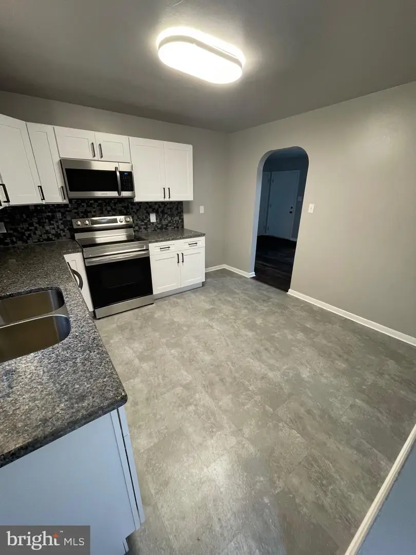 60 Fresh Meadow Dr, Lancaster, PA 17603 - Image #2