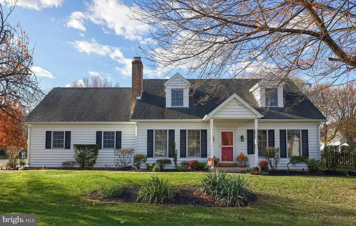 206 Kimberly Ln, Ephrata, PA 17522 - Image #1