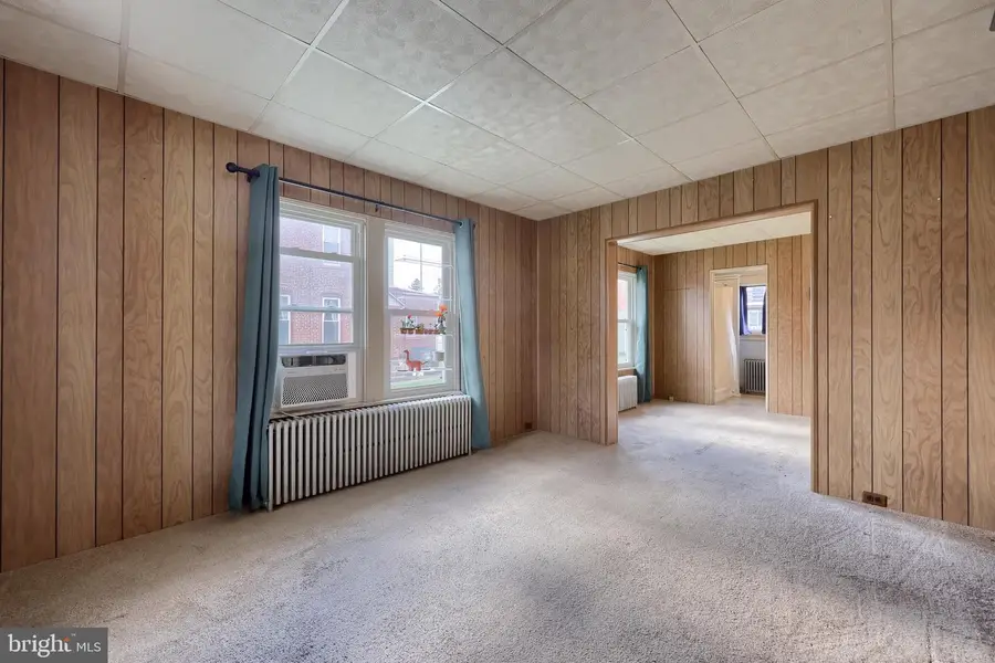 907 Walnut St, Columbia, PA 17512 - Image #3