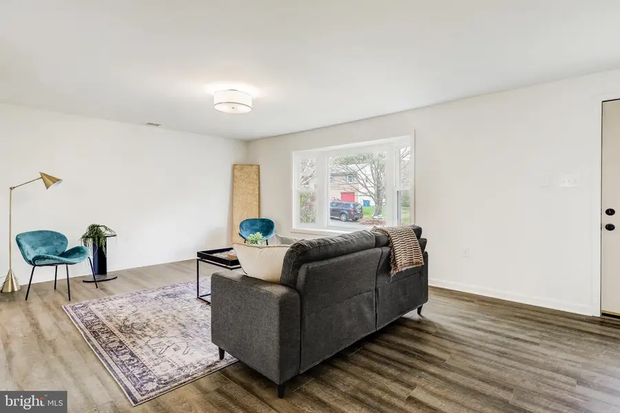 2640 Hemlock Dr, Columbia, PA 17512 - Image #3