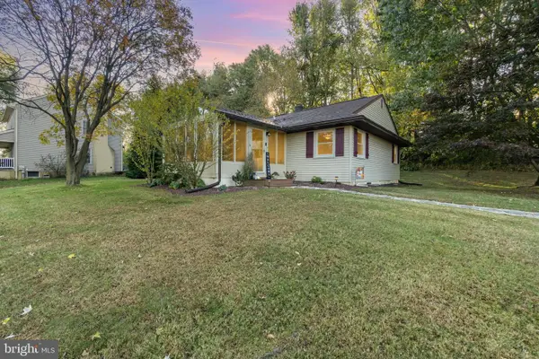 212 Erb Ave, WILLOW STREET, PA 17584