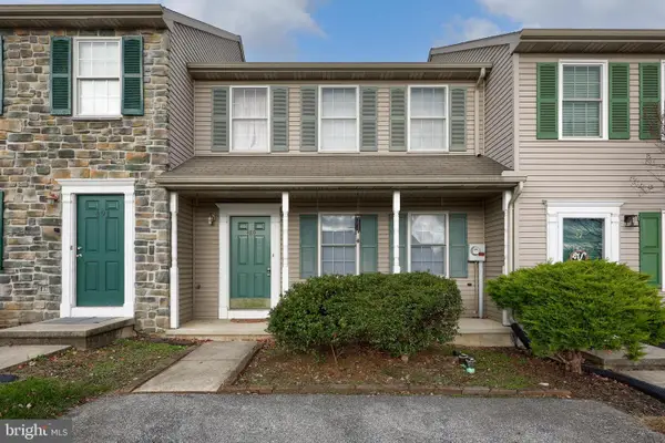 489 Wood Duck Dr, MANHEIM, PA 17545