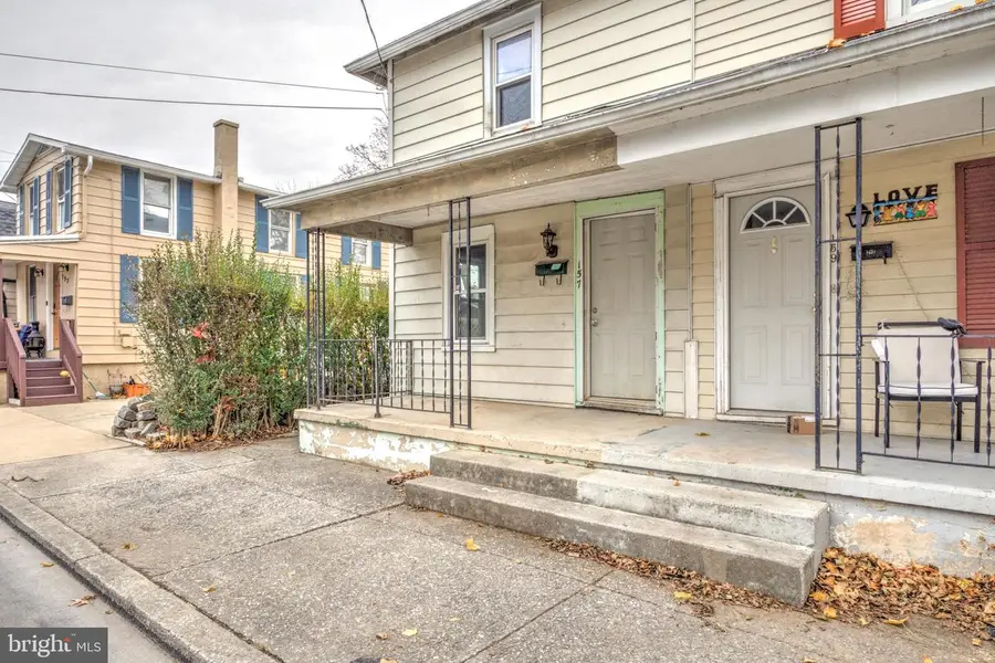 157 S Wolf St, Manheim, PA 17545 - Image #3