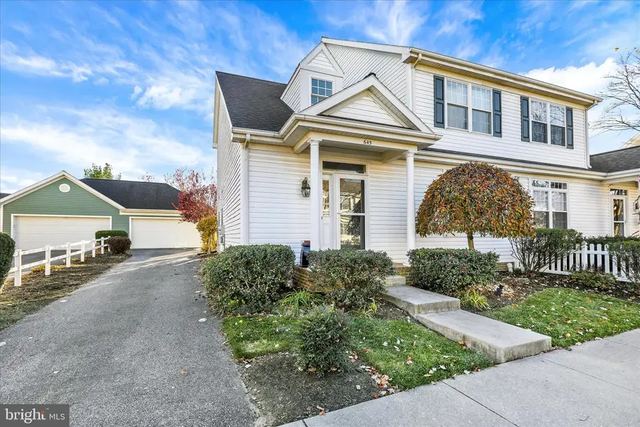 645 Wallingford Rd, Lititz, PA 17543 - Image #2