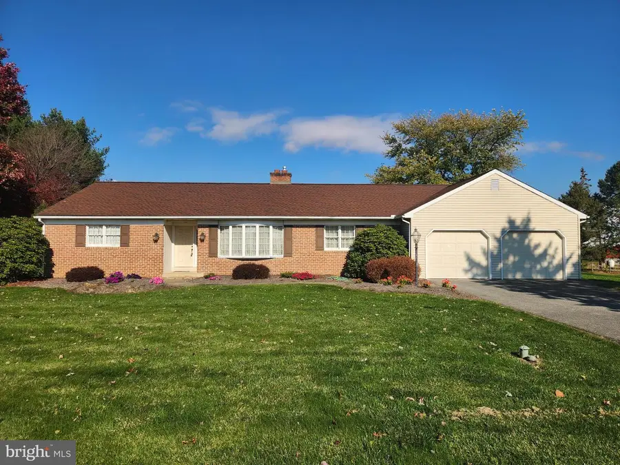 1365 Stevens St, Manheim, PA 17545 - Image #3