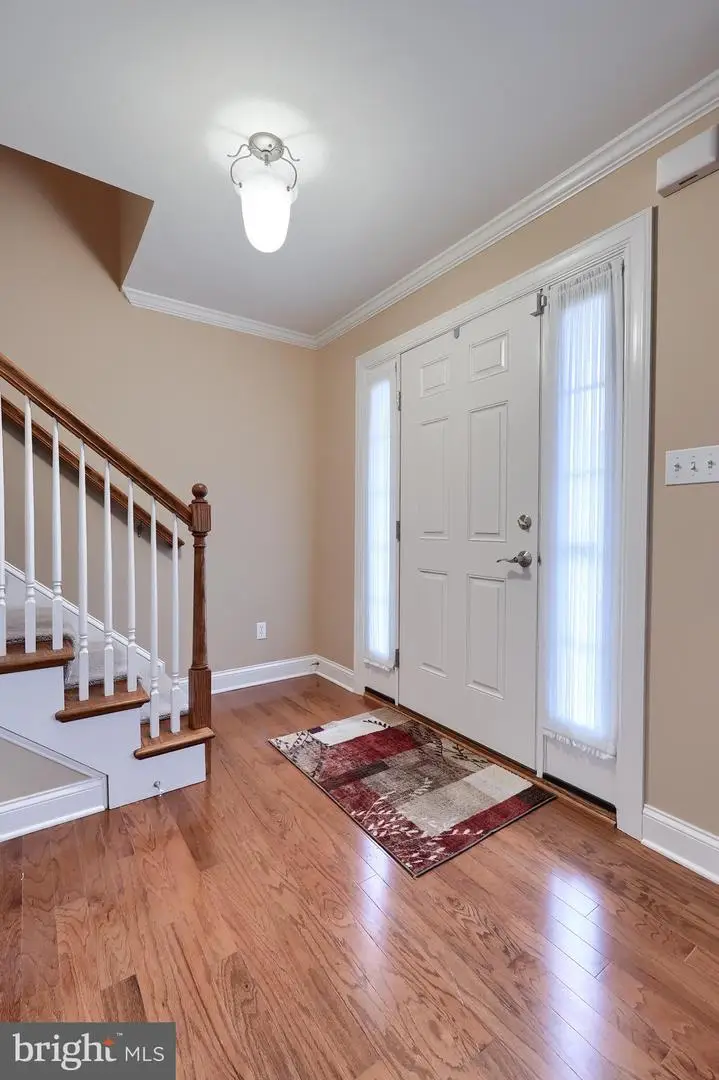120 Baneberry Ln, Lititz, PA 17543 - Image #3
