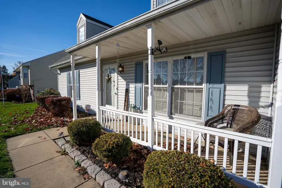 210 Rocklawn Ln, Lancaster, PA 17601 - Image #3