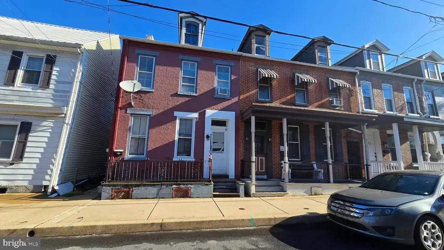 139 S 4th St, Columbia, PA 17512 - Image #2