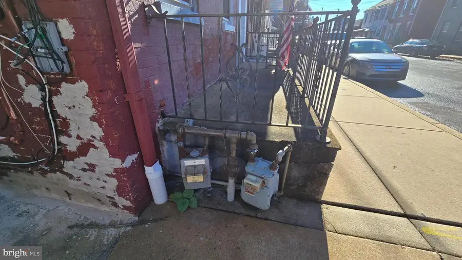 139 S 4th St, Columbia, PA 17512 - Image #3