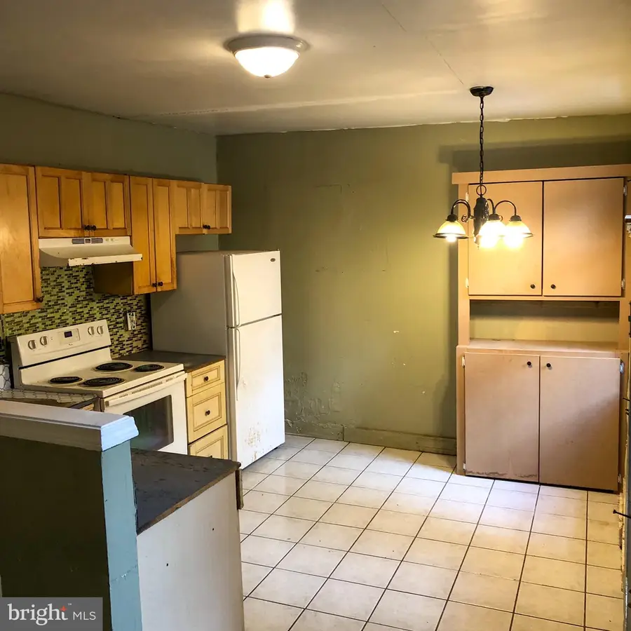 341 S Prince St, Lancaster, PA 17603 - Image #2