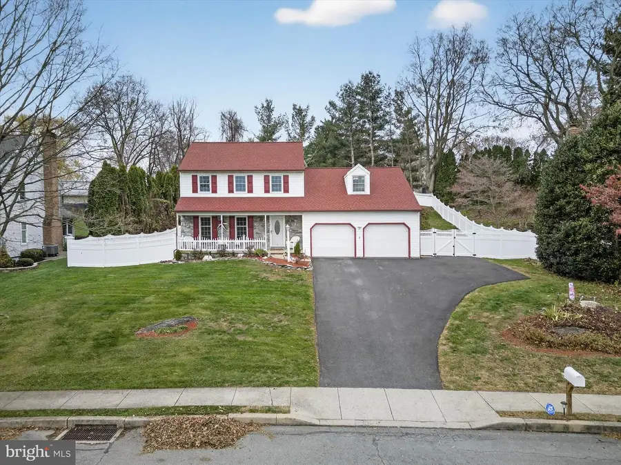 1707 Crossfield Dr, Lancaster, PA 17603 - Image #2