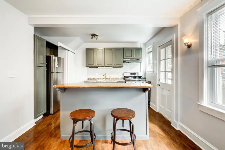 705 N Pine St, Lancaster, PA 17603 - Image #2