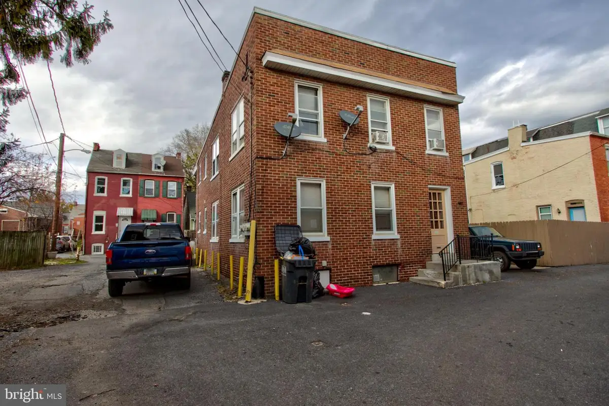557 W Grant St, Lancaster, PA 17603 - Image #1