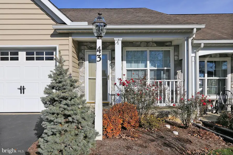 43 Farm Ln, Lancaster, PA 17603 - Image #3