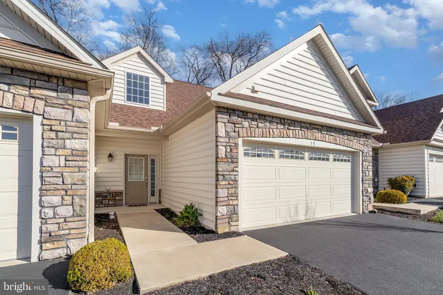 53 Maize Cir, Elizabethtown, PA 17022 - Image #2