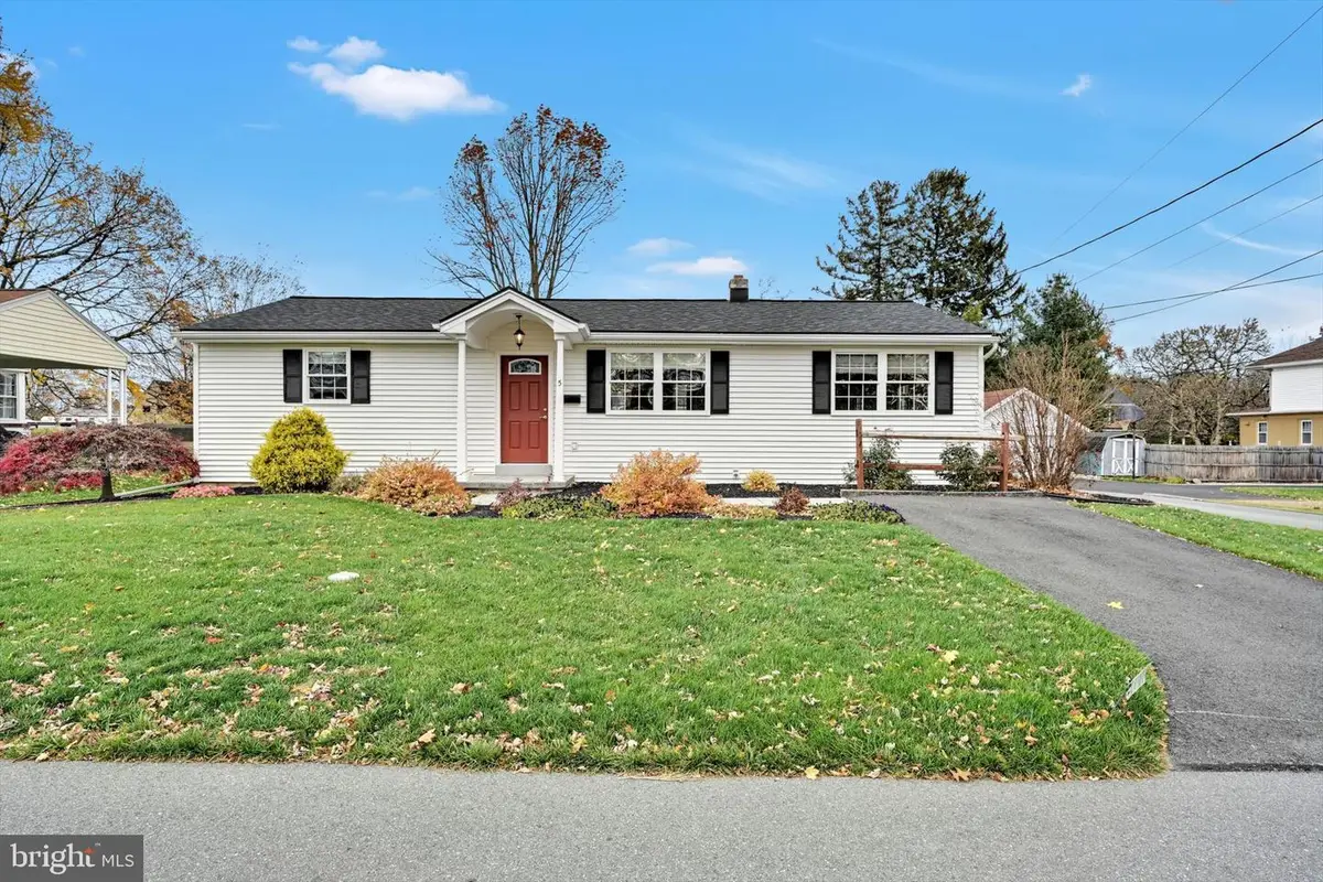 5 South Ave, Landisville, PA 17538 - Image #1