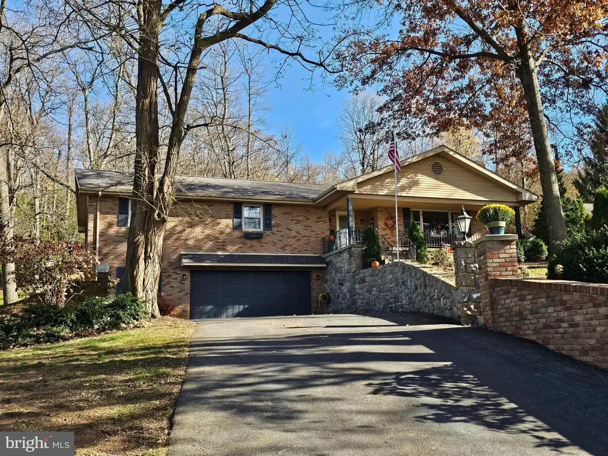 35 Bonview Dr, Denver, PA 17517 - Image #1