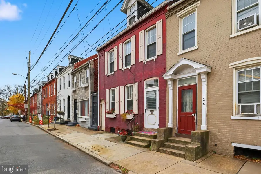 128 E James St, Lancaster, PA 17602 - Image #3