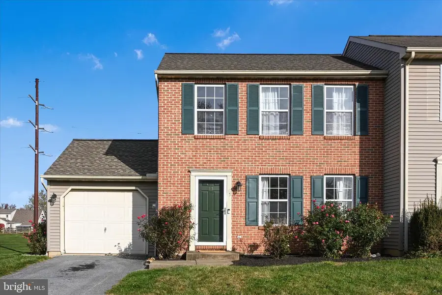 85 Chelmsford Dr, Marietta, PA 17547 - Image #2