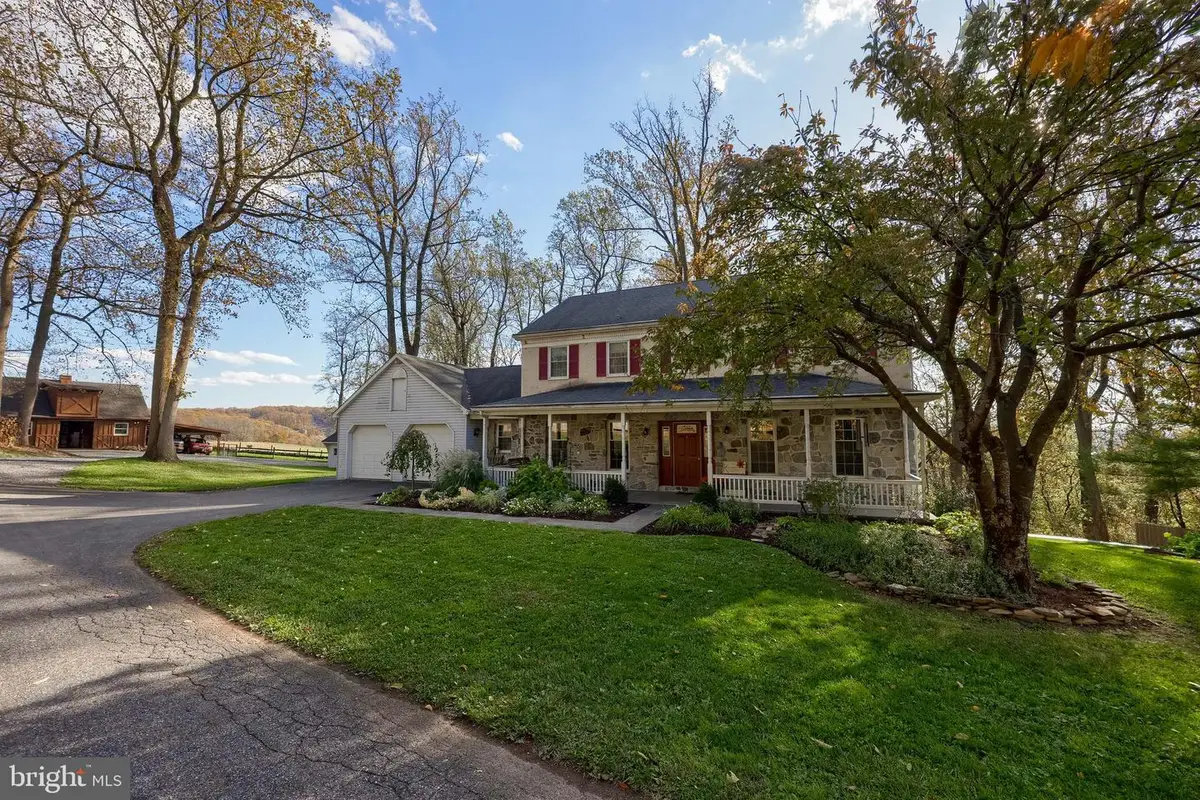 339 Churchtown Rd, Narvon, PA 17555 - Image #1