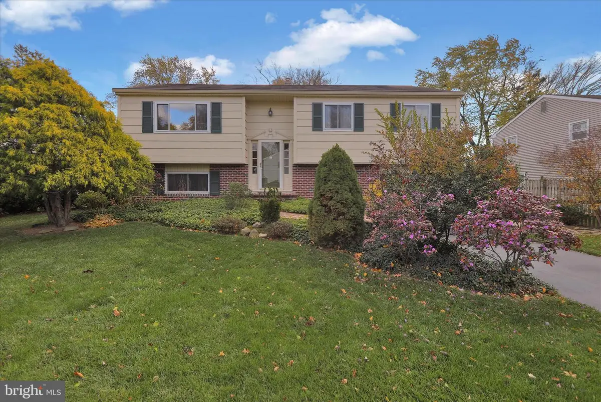 740 Blue Grass Rd, Lancaster, PA 17601 - Image #1