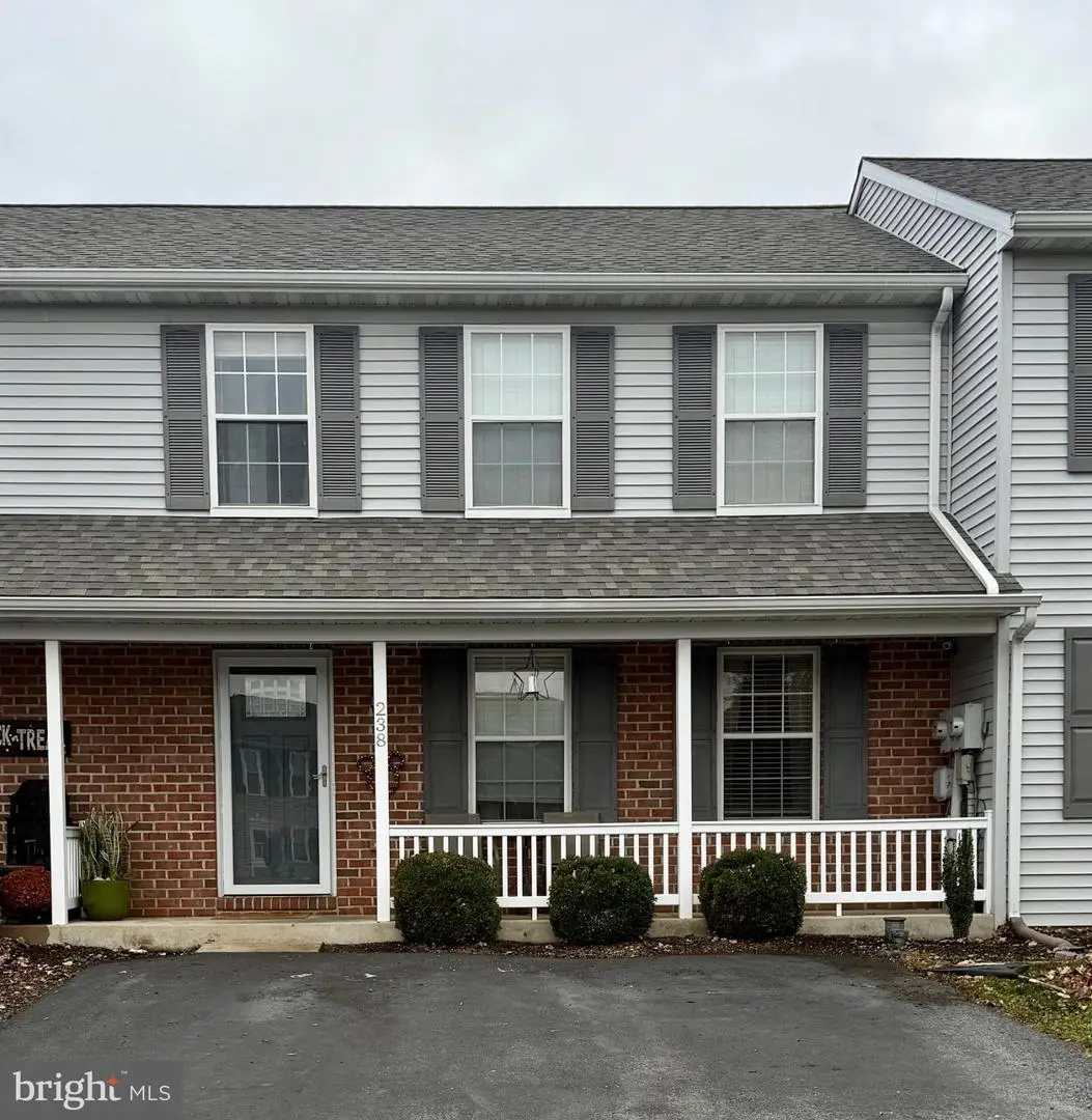238 Chelmsford Dr, Marietta, PA 17547 - Image #1