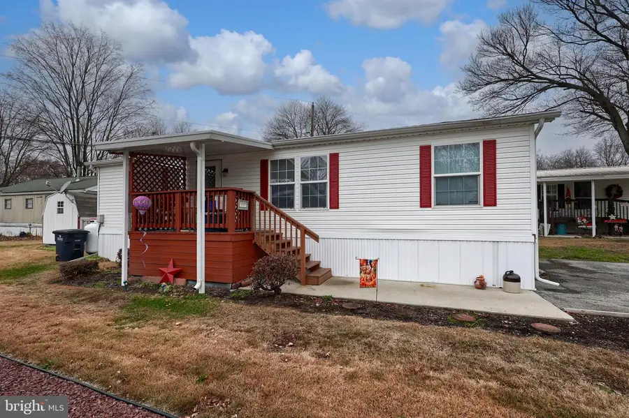 181 Weidler Ln, Lititz, PA 17543 - Image #2