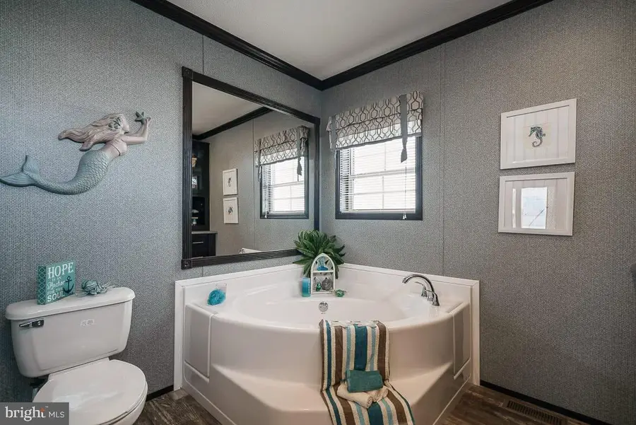 30b Debra Cir, Ephrata, PA 17522 - Image #2