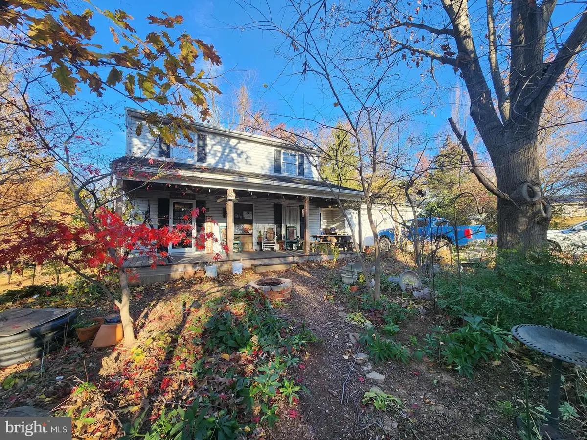 68 Daffodil Dr, Manheim, PA 17545 - Image #1