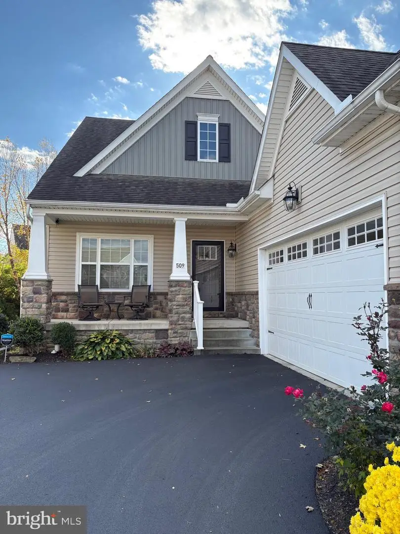 509 Brookshire Dr, Lancaster, PA 17601 - #2