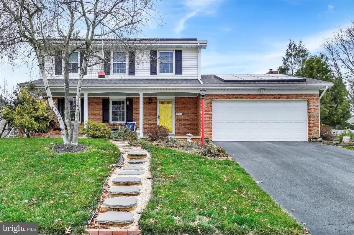 333 Ashford Dr, Lancaster, PA 17601 - Image #1