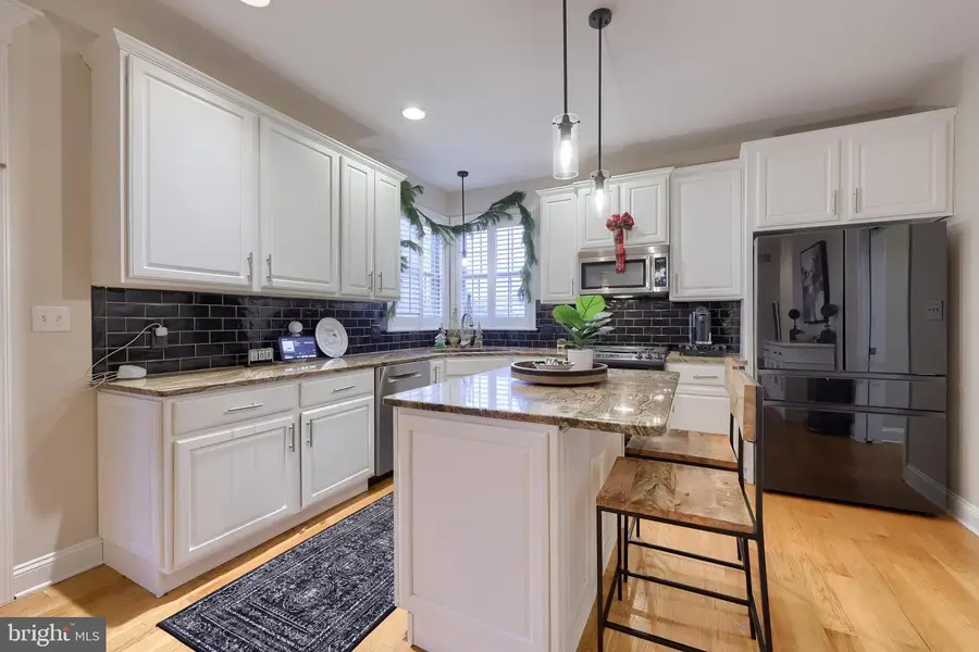 307 Bowyer Ln, Lititz, PA 17543 - Image #3