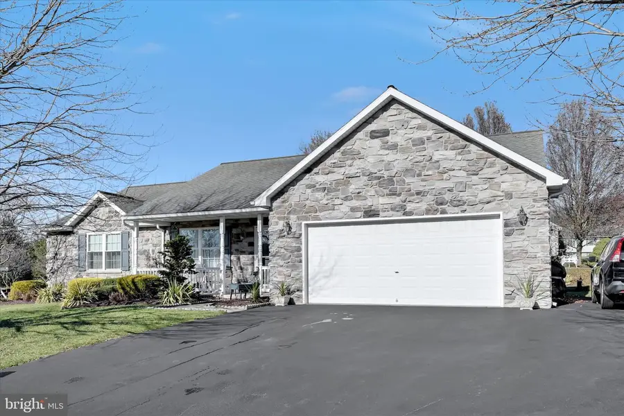 139 Shalom Dr, Denver, PA 17517 - Image #2
